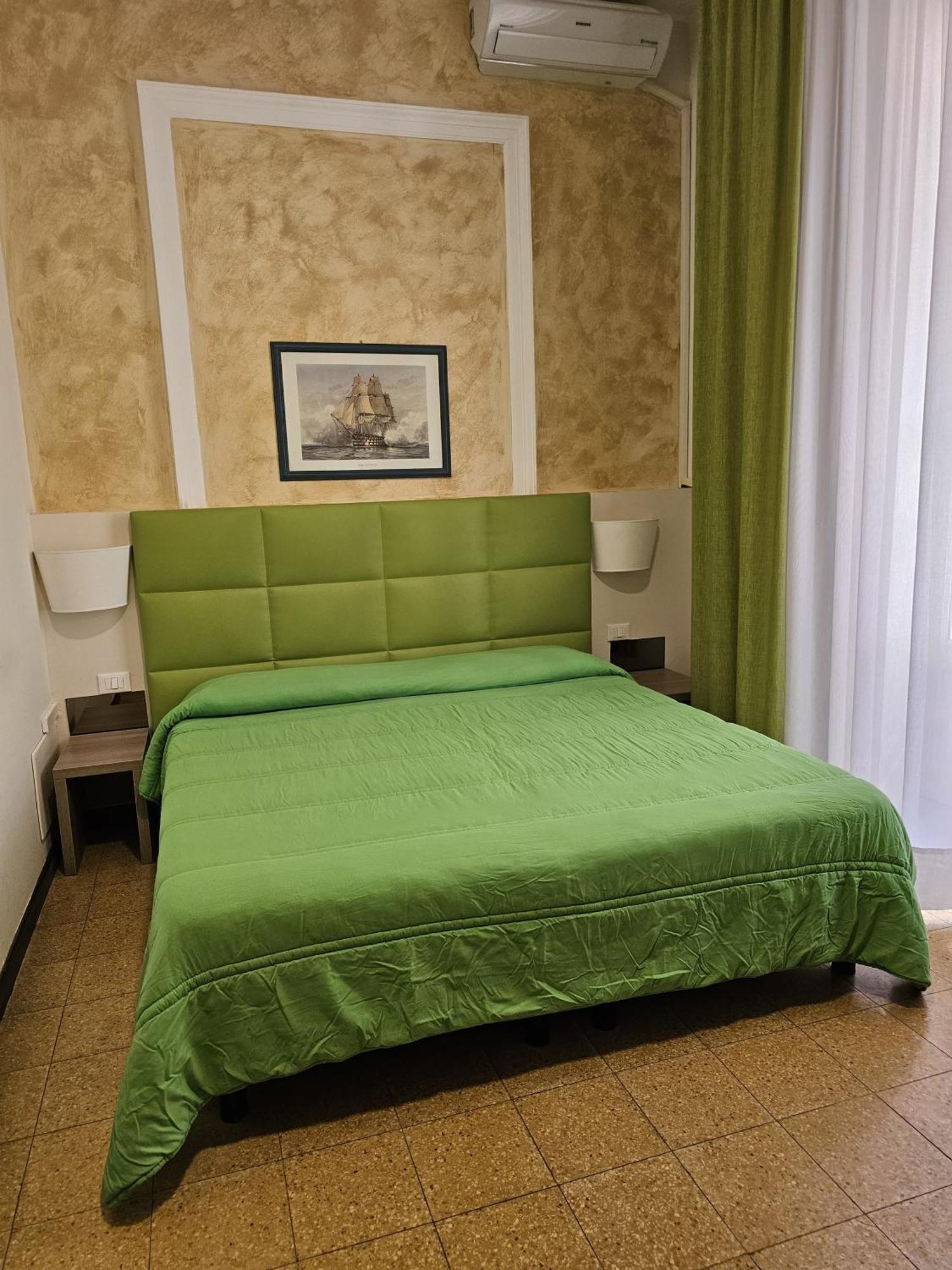 Etnea Royal Hotel